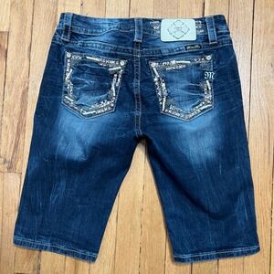 Miss Me Curvy Bermuda Jean Shorts Mid-Rise Dark‎ Wash Sequins Women's Size 29